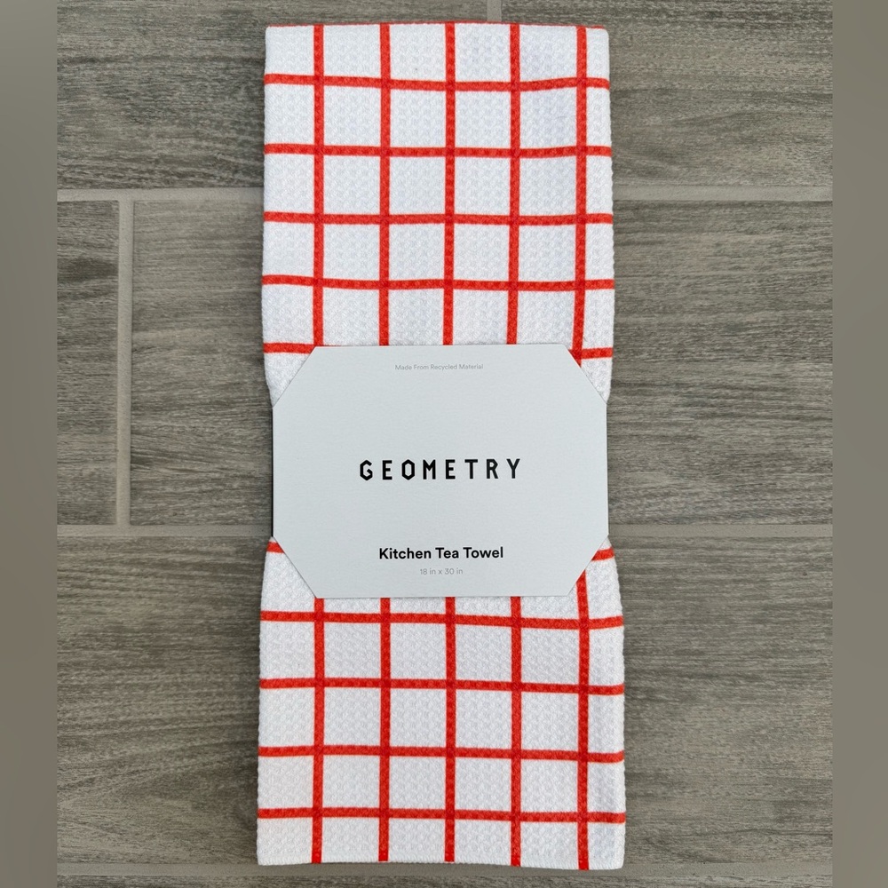 NWT Geometry Tea Towel in “Sweet”